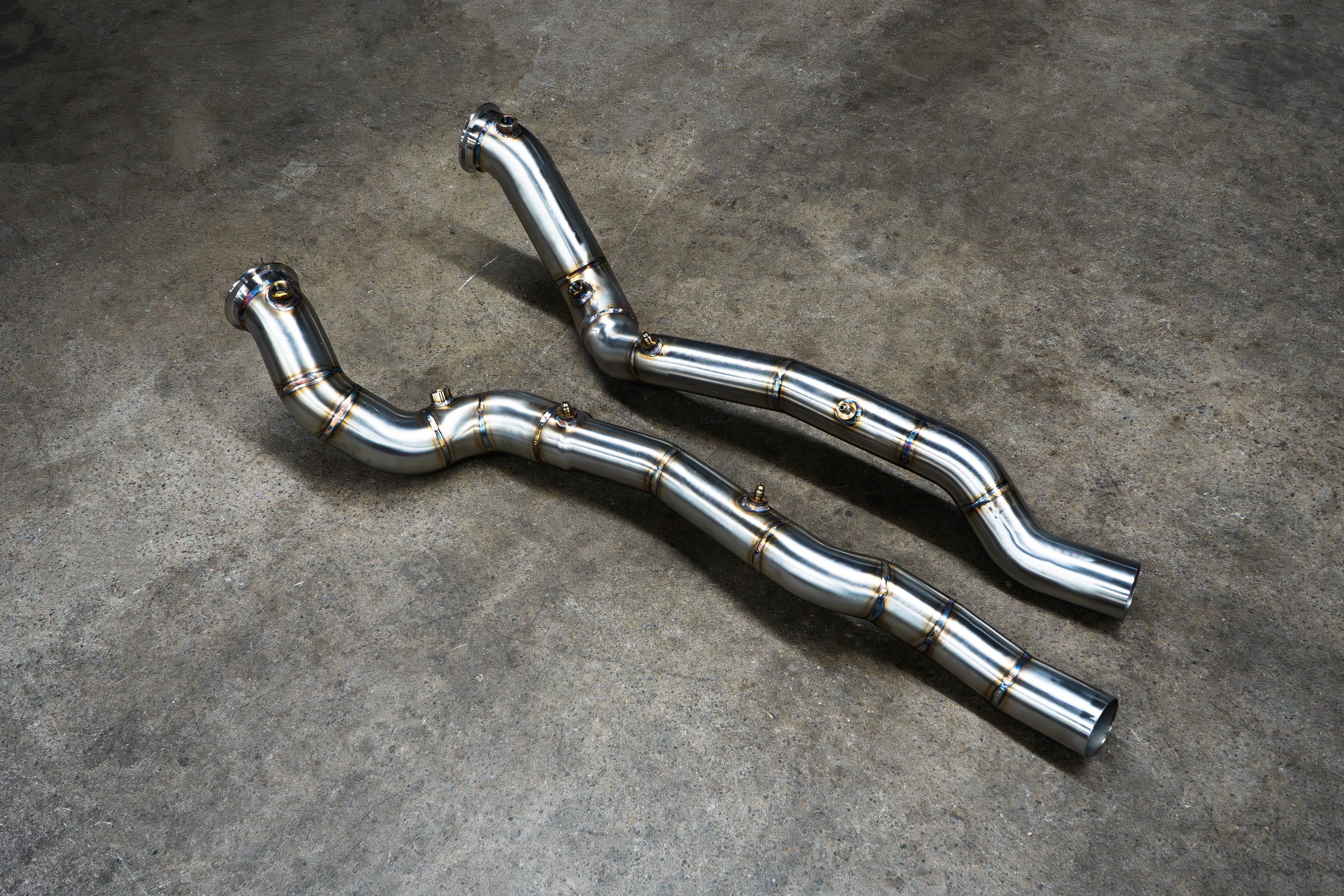 Voodoo Design Ferrari Roma Cat Bypass Pipes
