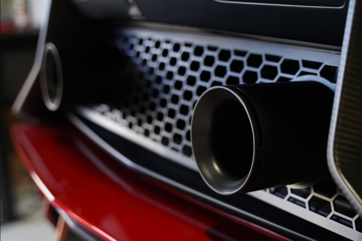 Voodoo Design Lamborghini Aventador SV Center Exit Exhaust (SVJ Style)